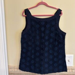 Vineyard vines appliqué navy top with side zipper